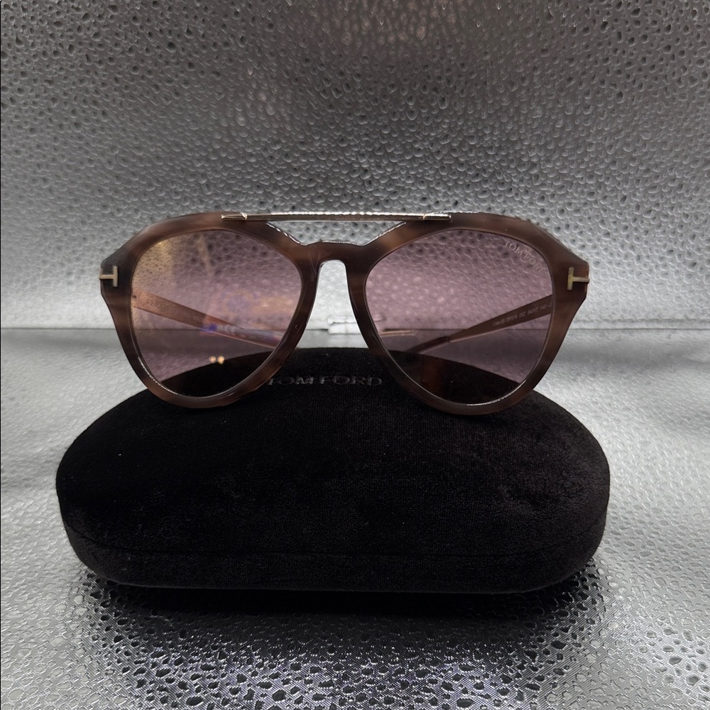NEW Tom Ford Lisa-02 TF576 55Z Brown Sunglasses